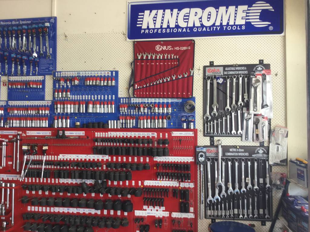 Panel Beaters Smash Repairs Proserpine QLD LBG