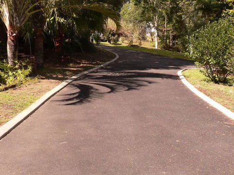 Asphalt & Base Construction - LBG 0