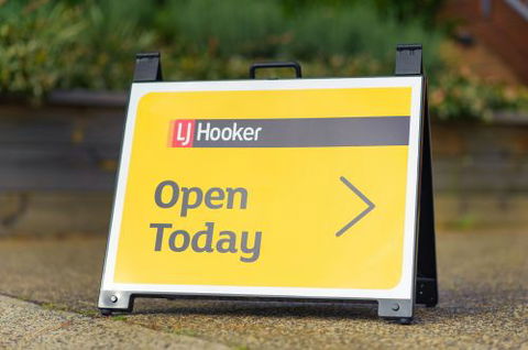 L J Hooker Port Macquarie/Wauchope - LBG 2