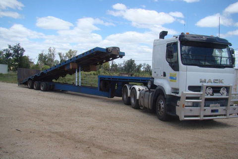 J & L Transport & Storage Pty LTD - LBG 0
