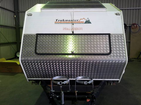 Lake Macquarie Caravan Repairs - LBG 2