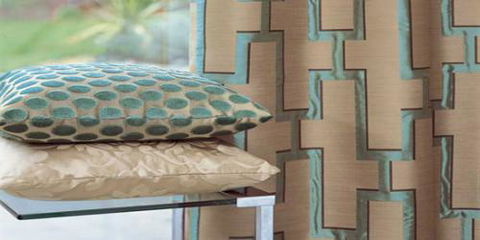 In Curtains & Blinds - LBG 0