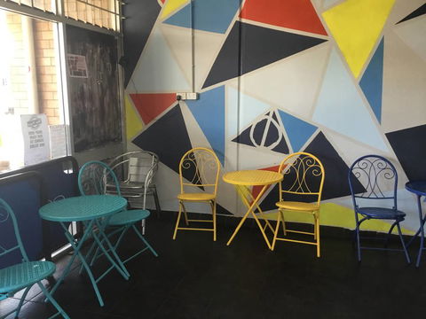 Cook's Bakery - LBG 4