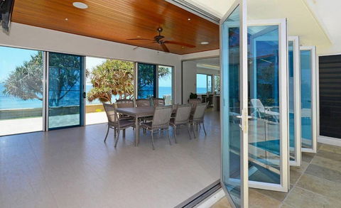 Lockman Doors & Glass - LBG 1