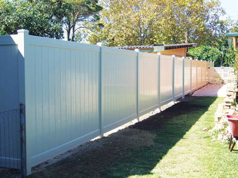 PVC Ultimate Fencing - LBG 2