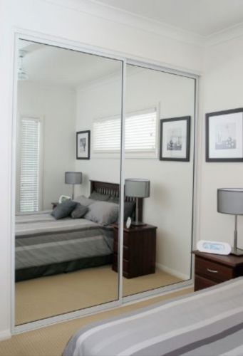 Milligans Shower Screens - LBG 2
