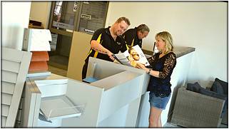 Well Hung Glass & Aluminium Products - LBG 10