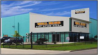 Well Hung Glass & Aluminium Products - LBG 17