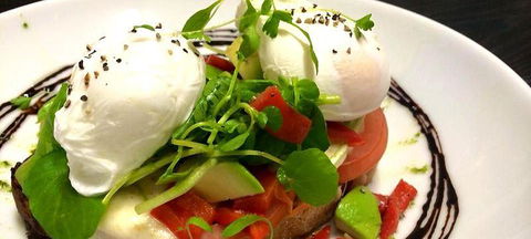 Montania Cafe Bar Restaurant - LBG 0