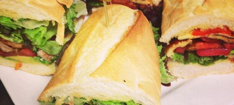 Mrs Jones Cafe - LBG 18