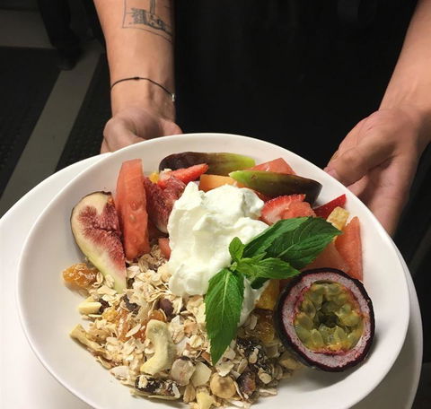 Mrs Jones Cafe - LBG 22