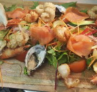 The Fox  Hounds Inn Restaurant - LBG