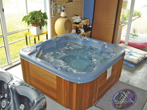 Cascade Pool & Spa Centre - LBG 0