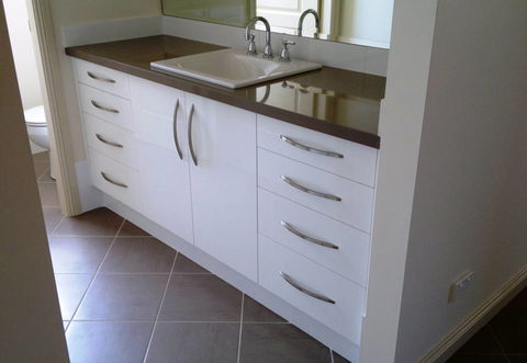 JASCAB–Joinery–Shopfitting–Kitchens - LBG 6