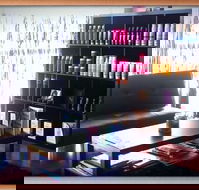 YOUR HAIRSTYLIST - LBG