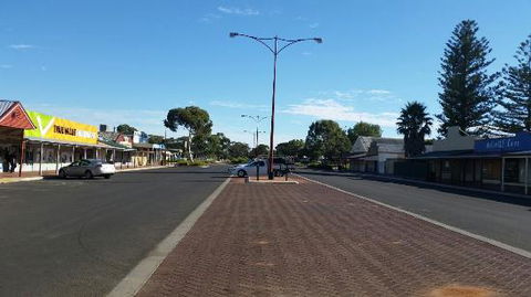 Cafe On Roberts - LBG 0