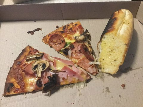 Shark Bay Pizza - LBG 0