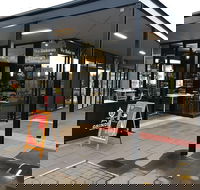Q3 Coffee Lounge - LBG