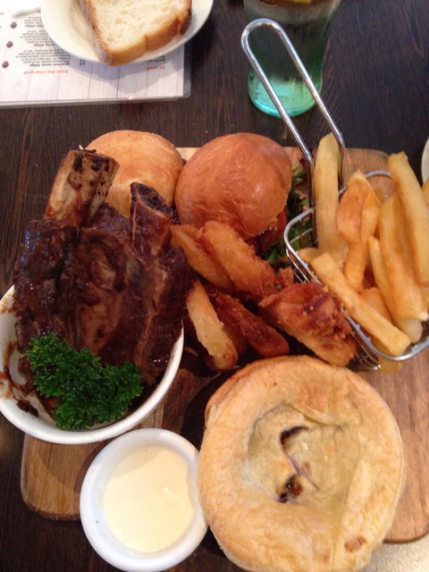 Highbury Hotel Bistro - LBG 1
