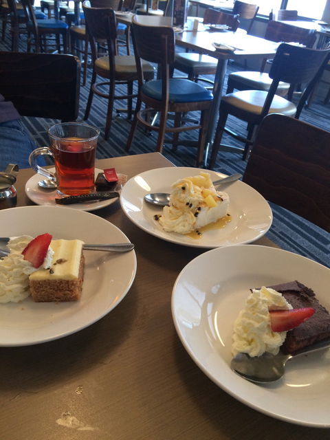 The Valley Inn - LBG 4