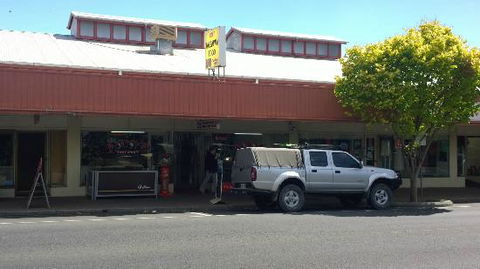 Acky's Takeaway - LBG 0