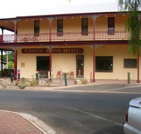 Crystal Brook Hotel - LBG