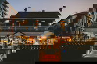 Kennigo Social House