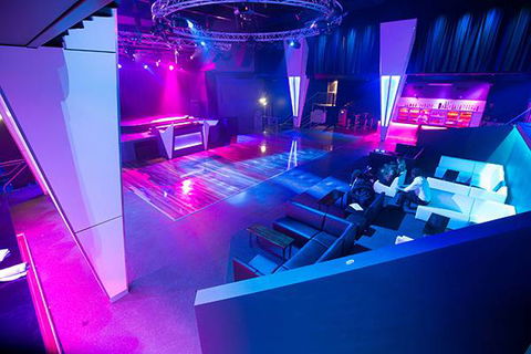 Discovery Nightclub - LBG 1