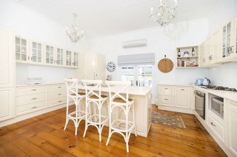 Coast & Country Kitchens & Bathrooms - LBG 2