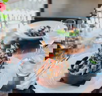 Avvia Cafe-Restaurant - LBG