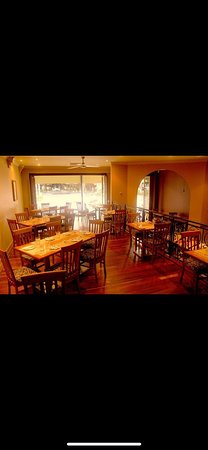 Aangan Indian Cuisine - LBG 0