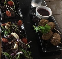 Laguna Tapas Wine