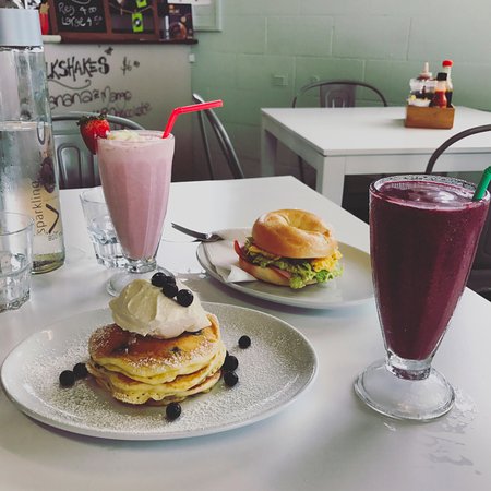 Pete & Paulz Breaky Bar - LBG 0
