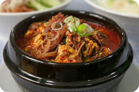 Uncle Tony Food Cafe - LBG 0
