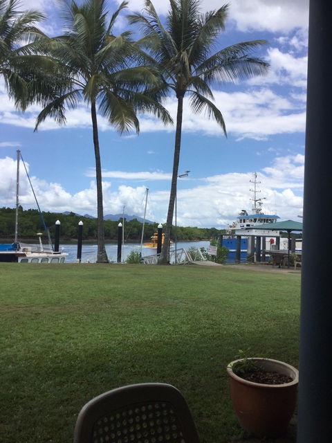Cairns Cruising Yacht Squadron - LBG 6