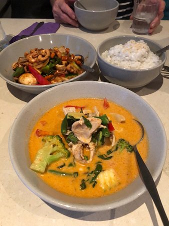 Chang Smile Thai Restaurant - LBG 0