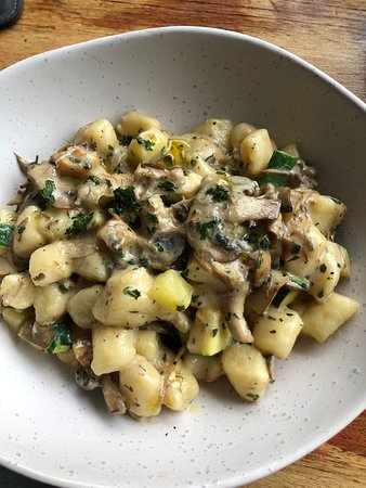 Lola's Pantry - LBG 0