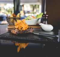 Three Bar and Grill - LBG
