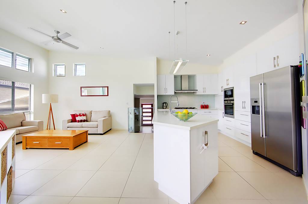 Builders Residential Commercial Kirwan QLD LBG