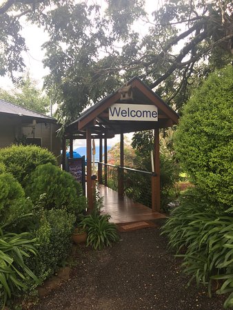 Spring Creek Mountain Cafe & Cottages - LBG 0
