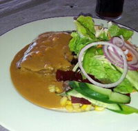 Capella Hotel Motel Restaurant - LBG