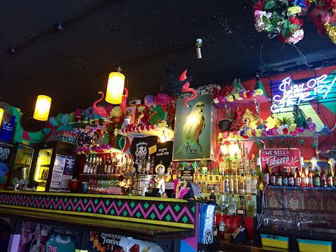Yellow Bird Cafe - LBG 0