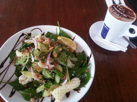 Courthouse Hotel Bistro - LBG 0