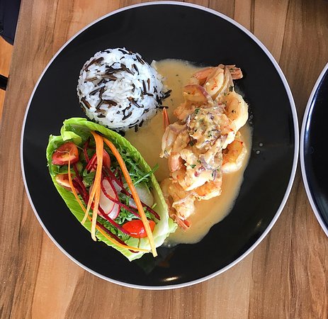 Wings And Fins Seafood Restaurant - LBG 0