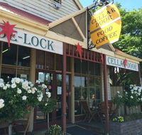Wa-De-Lock Cellar Door - LBG