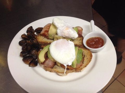 Bawley Beach Cafe - LBG 0