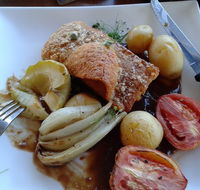 Swill 'N' Grill - LBG