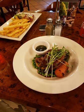 Calala Tavern - LBG 0