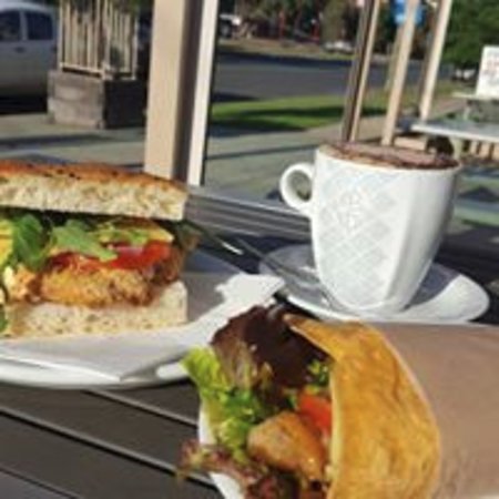 Deniliquin Bakery - LBG 0
