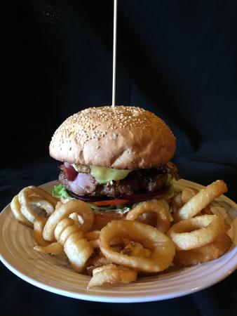 Edward River Hotel - LBG 0